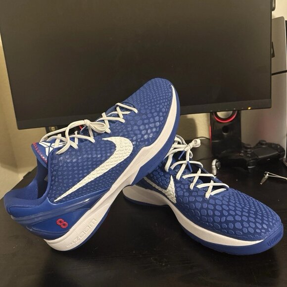 Nike Blue and White Sneakers - Picture 6 of 6